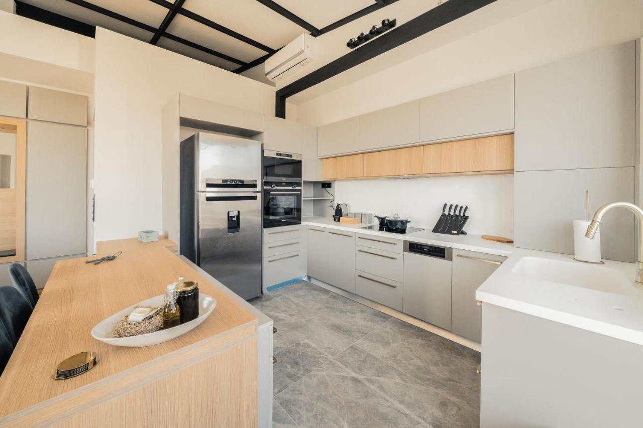 Sky Apartment Athena Bagian luar foto